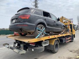 Cứu hộ xe ô tô hỏng về gara sửa chữa