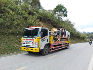Cứu hộ xe bán tải gặp tai nạn tại CAO BẰNG về Hà Nội sữa chữa