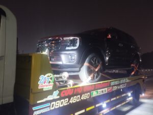 Vận chuyển xe oto mới từ đại lý oto về tỉnh giao cho khách hàng tại Bắc Giang