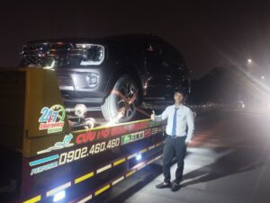 Vận chuyển xe oto mới từ đại lý oto về tỉnh giao cho khách hàng tại Bắc Giang